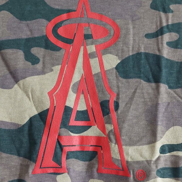 Oakley Angels Baseball Olive & Tan Camo Short Sleeve Tee Women's Size XS - Picture 2 of 11